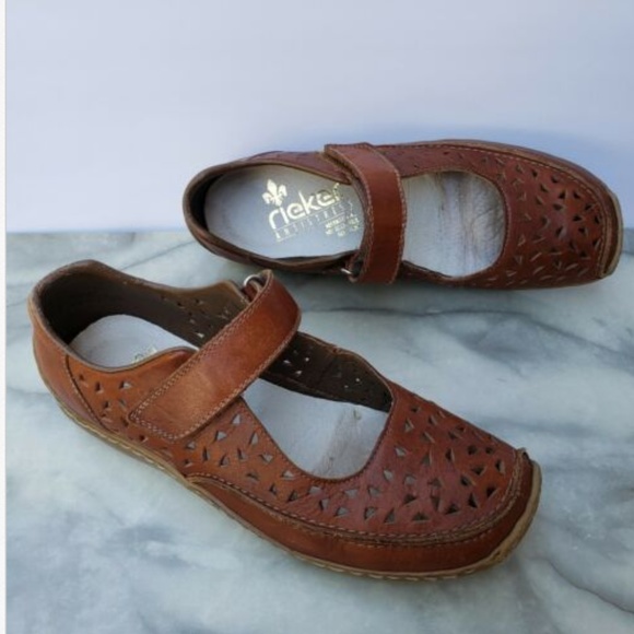 reiker mary jane shoes